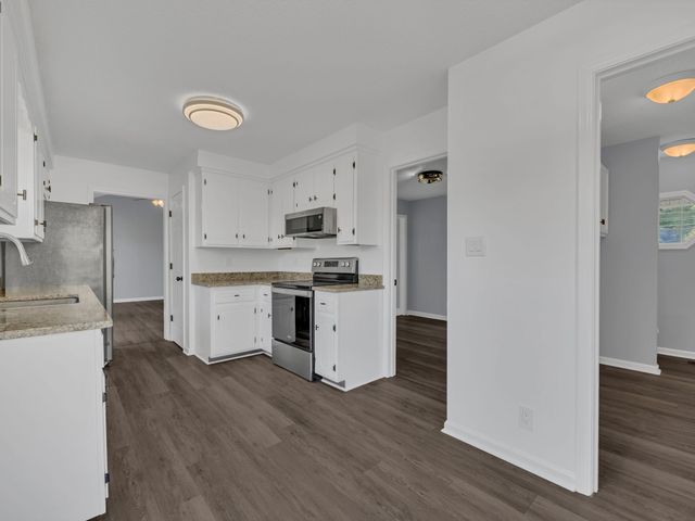 1778 Broadripple Dr, Clarksville, TN 37042