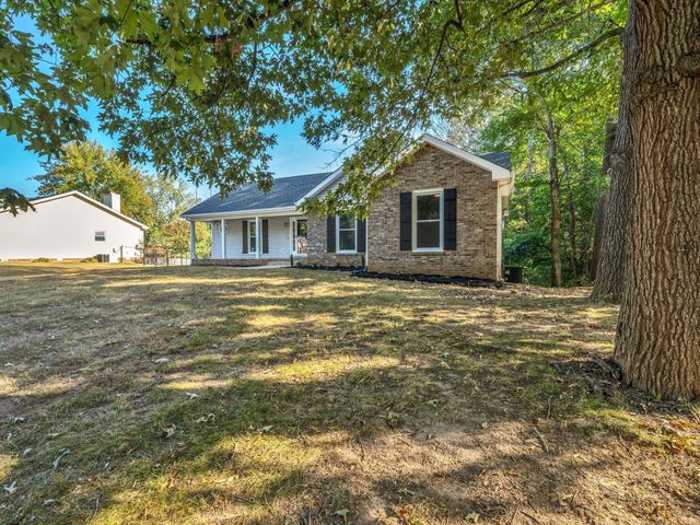 1778 Broadripple Dr, Clarksville, TN 37042