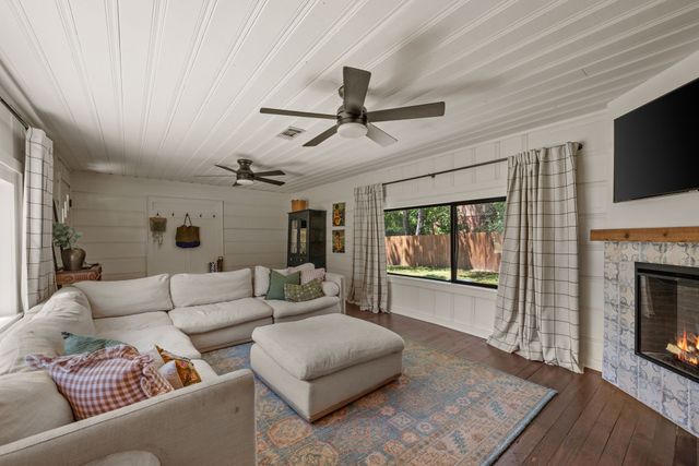 1940 Whippoorwill Lane, Denton, TX 76205