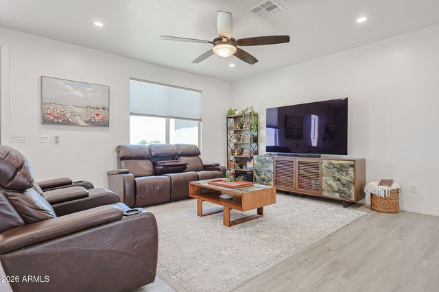 36008 W INDIANOLA Avenue, Tonopah, AZ 85354