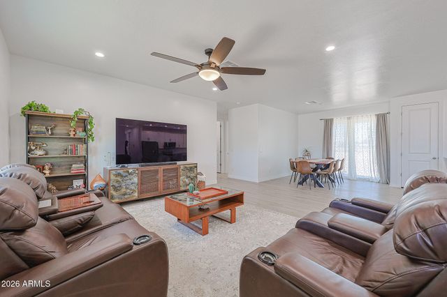 36008 W INDIANOLA Avenue, Tonopah, AZ 85354