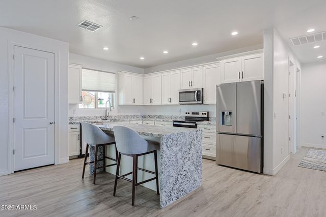 36008 W INDIANOLA Avenue, Tonopah, AZ 85354