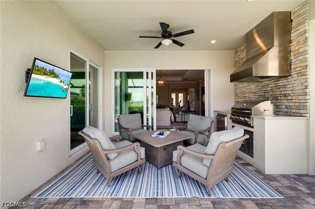 15002 Blue Bay CIR, Fort Myers, FL 33913
