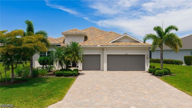 15002 Blue Bay CIR, Fort Myers, FL 33913