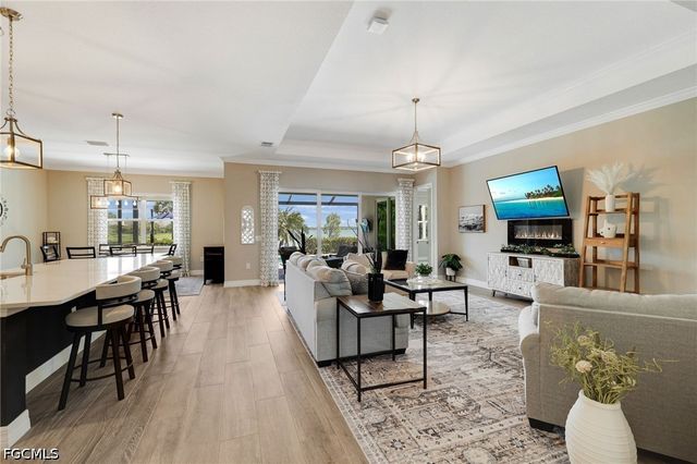 15002 Blue Bay CIR, Fort Myers, FL 33913