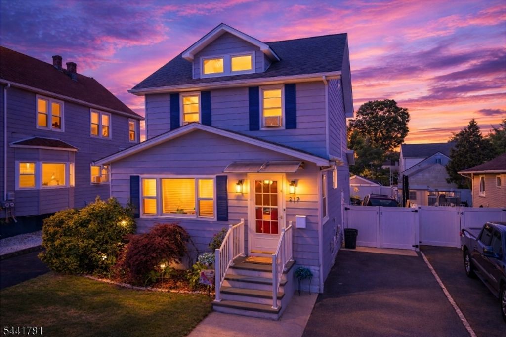 217 Sheridan Ave, Roselle Park Boro, NJ 07204