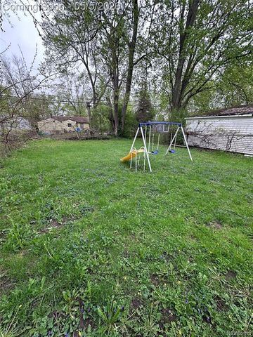 29707 Birchwood Street, Inkster, MI 48141