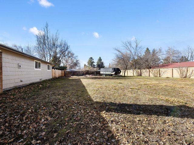 4900 Gatewood Drive, Klamath Falls, OR 97603