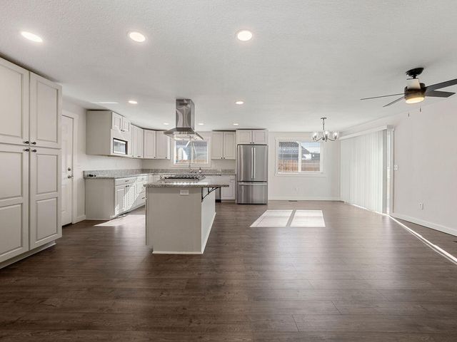 4900 Gatewood Drive, Klamath Falls, OR 97603