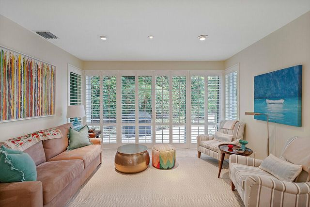 2901 Captains Way, Jupiter, FL 33477