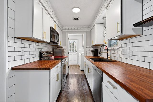 1287 Jostin Dr, Clarksville, TN 37040