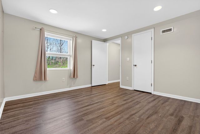 1287 Jostin Dr, Clarksville, TN 37040