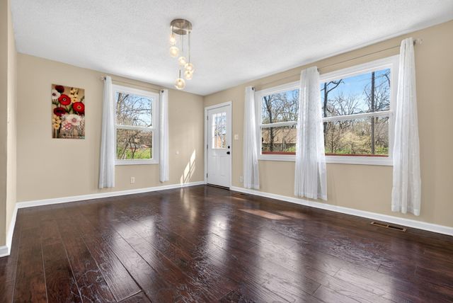 1287 Jostin Dr, Clarksville, TN 37040