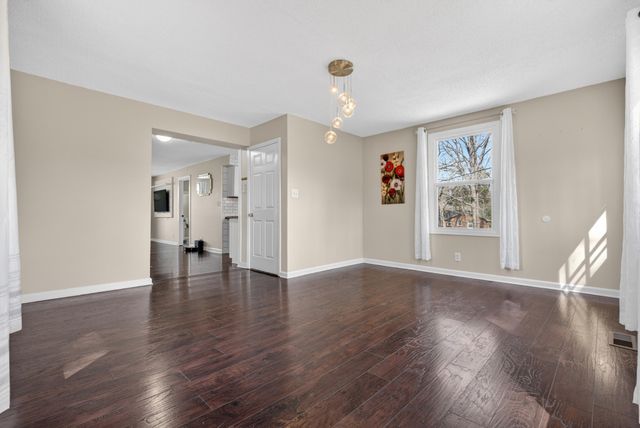 1287 Jostin Dr, Clarksville, TN 37040