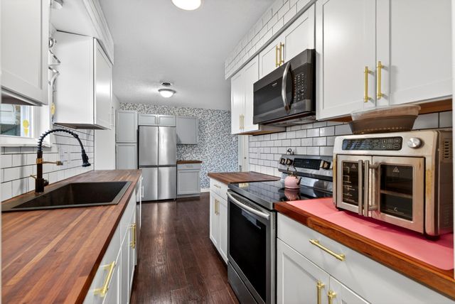 1287 Jostin Dr, Clarksville, TN 37040