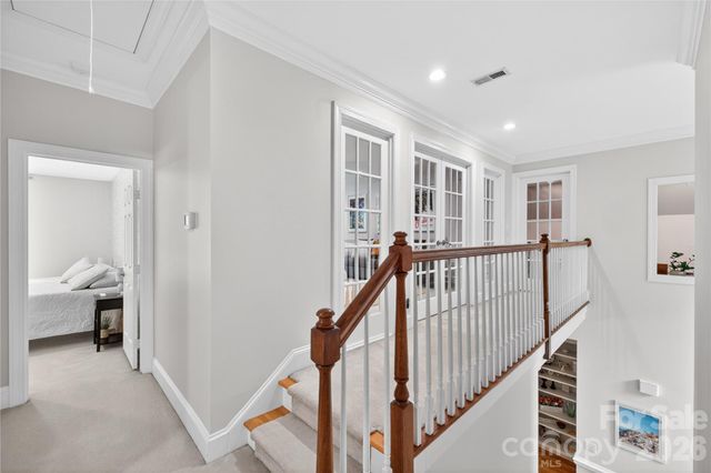 3100 Lakewood Edge Drive, Charlotte, NC 28269