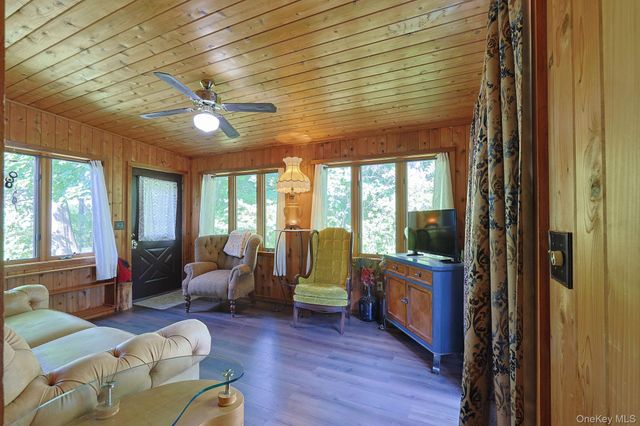 1 Rocky Lane, New Windsor, NY 12553