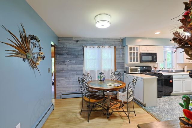 1 Rocky Lane, New Windsor, NY 12553