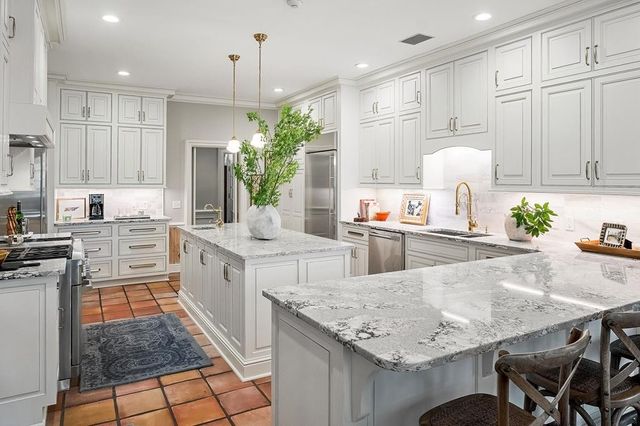 335 N Dixie Ave, Cookeville, TN 38501