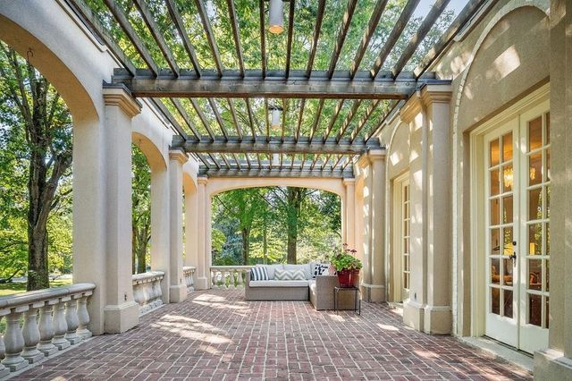 335 N Dixie Ave, Cookeville, TN 38501