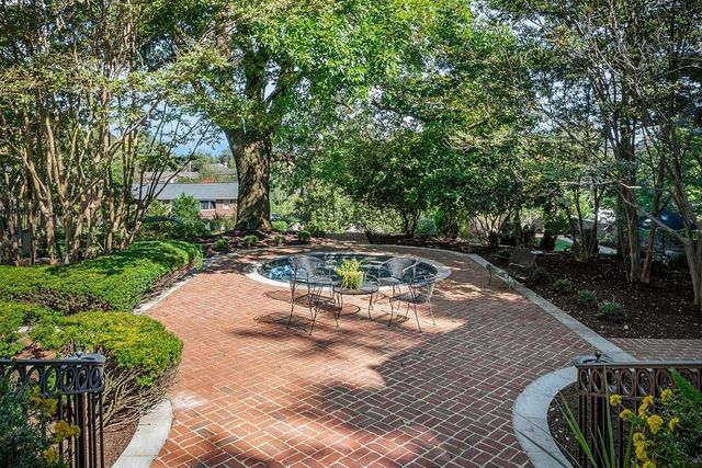 335 N Dixie Ave, Cookeville, TN 38501