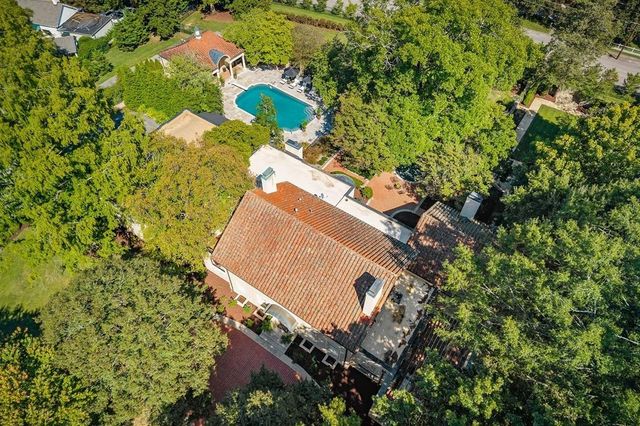 335 N Dixie Ave, Cookeville, TN 38501