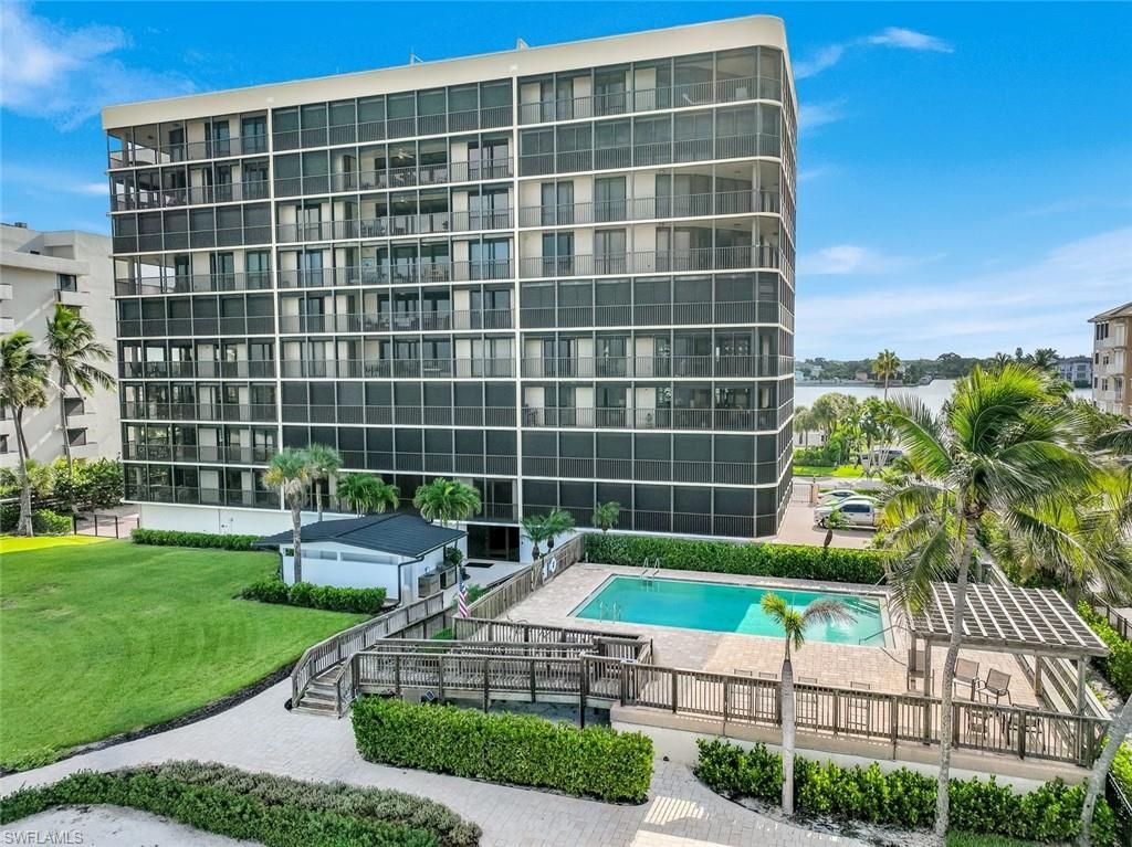 9653 Gulf Shore DR 303, NAPLES, FL 34108 — photo 4