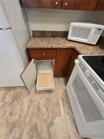 1282 Cypress Cove Court, Inverness, FL 34450