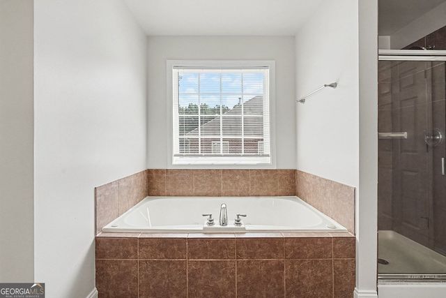6856 Search Light Trail, Lithonia, GA 30038