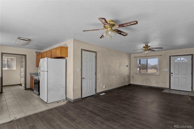 413 Mitchell Avenue, Ordway, CO 81063