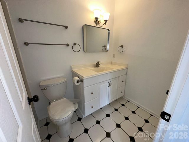 10220 Rockwood Road, Charlotte, NC 28215