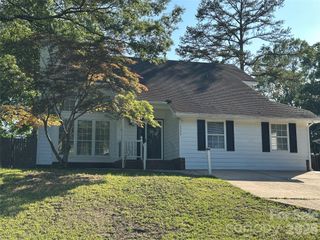 10220 Rockwood Road, Charlotte, NC 28215