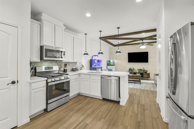 5526 Hyde Park Drive, Pasadena, TX 77505