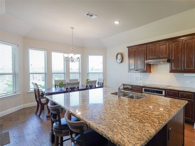 140 Independence Drive, Joshua, TX 76058