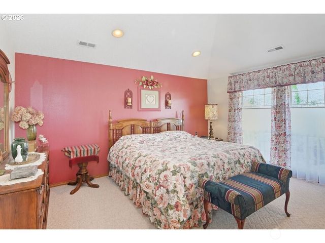 2718 NE 143 Street, Vancouver, WA 98686