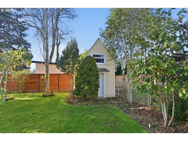 2718 NE 143 Street, Vancouver, WA 98686