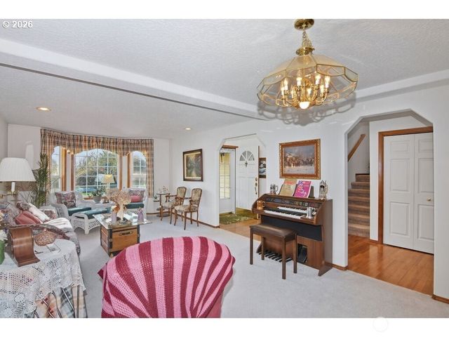 2718 NE 143 Street, Vancouver, WA 98686