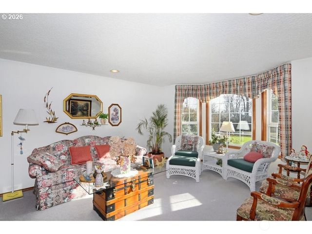 2718 NE 143 Street, Vancouver, WA 98686