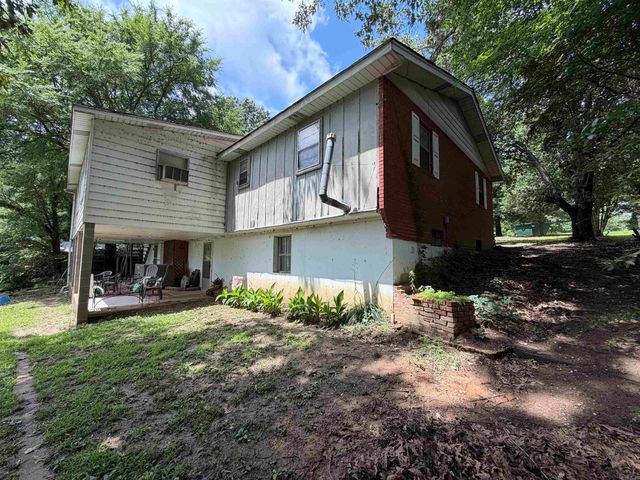 1700 S 12th Avenue, Piggott, AR 72454