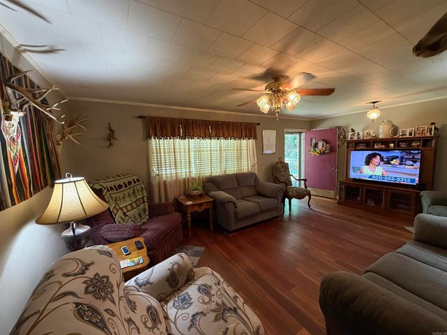 1700 S 12th Avenue, Piggott, AR 72454