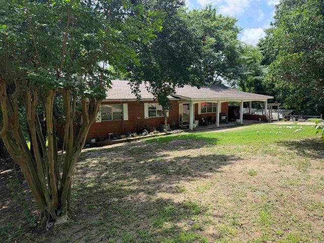 1700 S 12th Avenue, Piggott, AR 72454