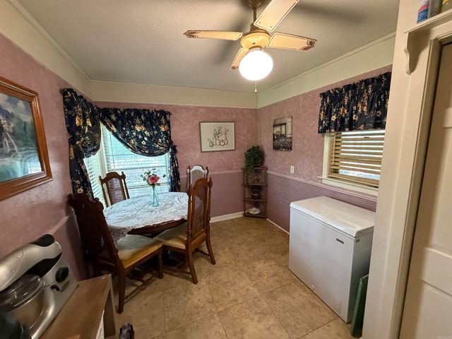 1700 S 12th Avenue, Piggott, AR 72454