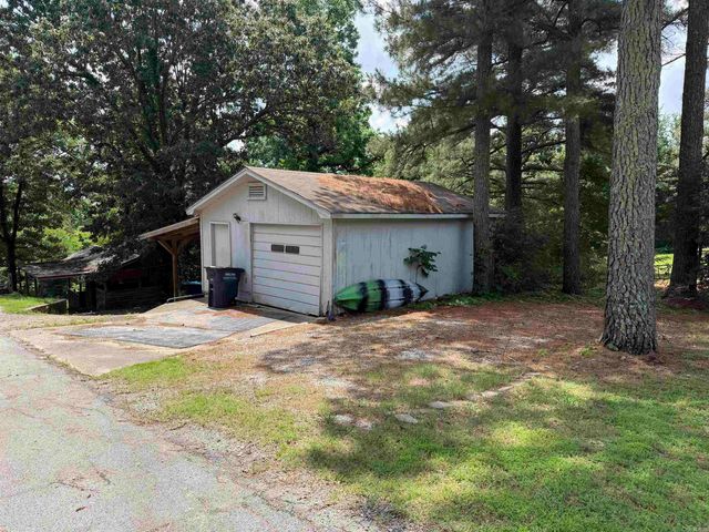 1700 S 12th Avenue, Piggott, AR 72454
