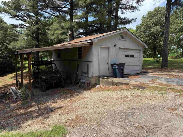 1700 S 12th Avenue, Piggott, AR 72454