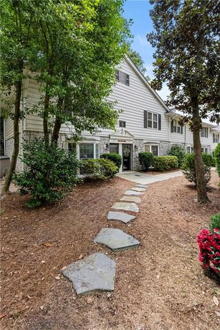 136 Peachtree Memorial Drive NW SC7, Atlanta, GA 30309