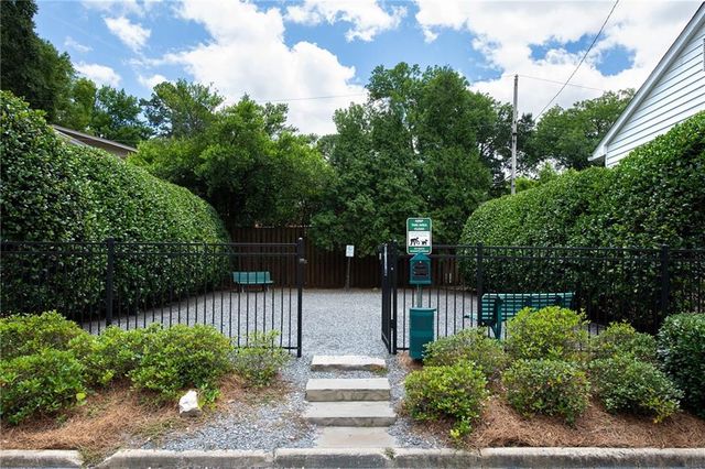 136 Peachtree Memorial Drive NW SC7, Atlanta, GA 30309