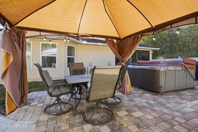 1260 ROYAL DORNOCH Drive, Jacksonville, FL 32221