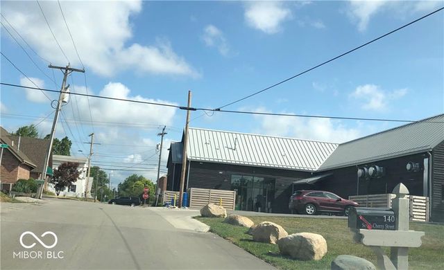 345 E Park Street, Westfield, IN 46074