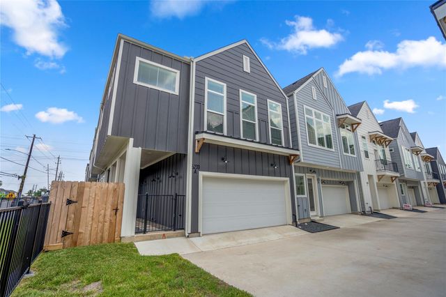 5229 Hillman Street A, Houston, TX 77023