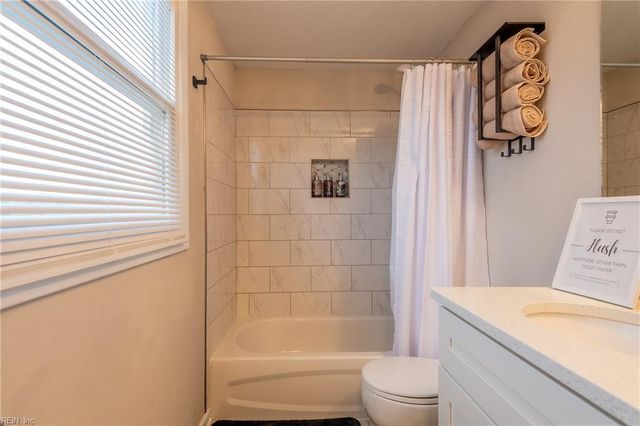 2108 Andrews BLVD, Hampton, VA 23663